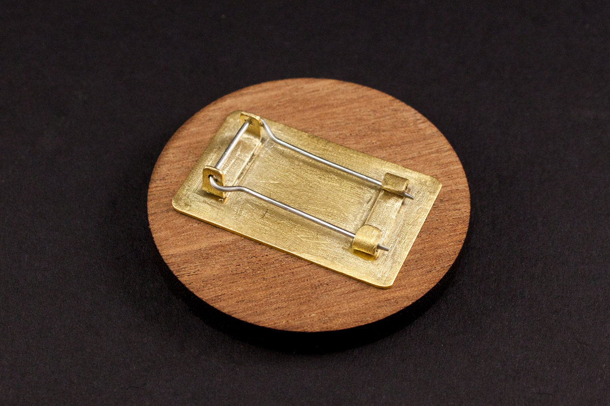 Galileo brooch by Altrosguardo