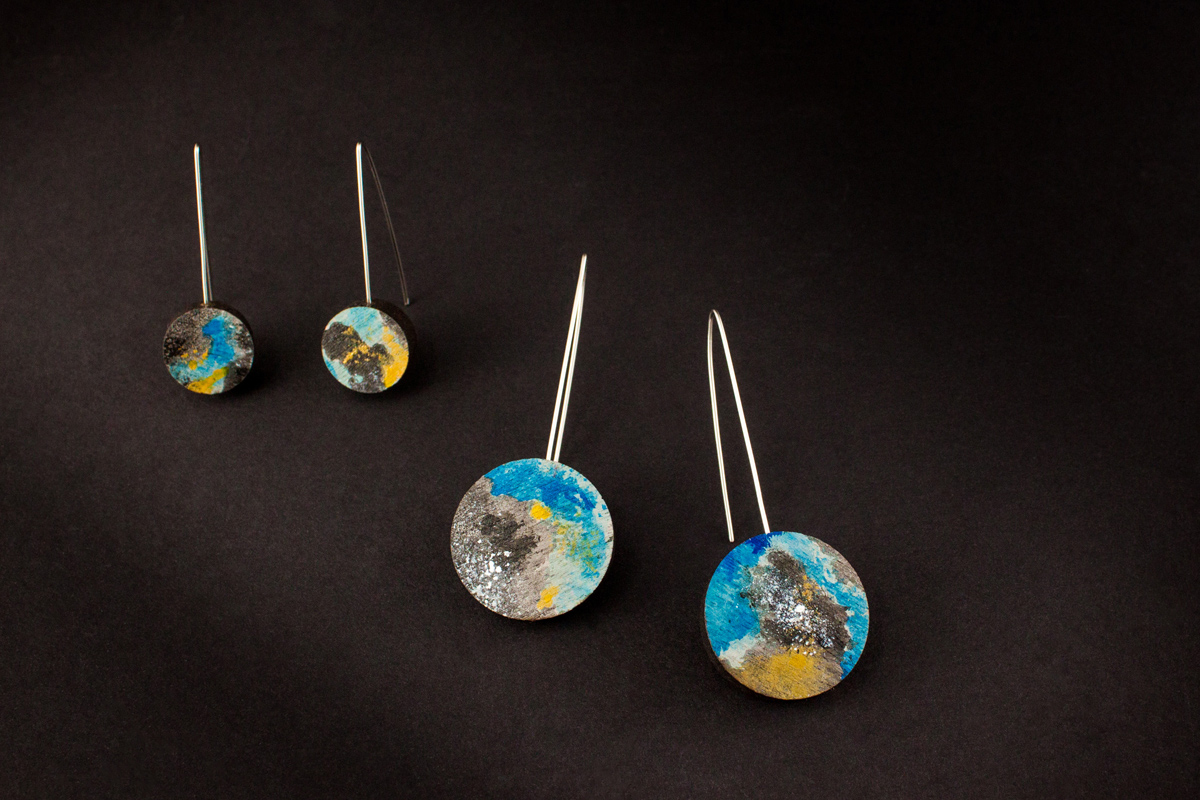 Terra earrings by Altrosguardo